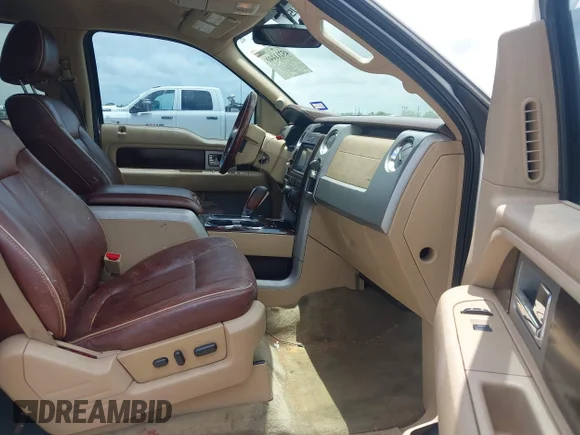 ✅ 2011 Ford F-150 FX2 • VIN: 1FTFW1CT3BKE16362 • Lot: 45211440. Wystawiony na IAAI z przebiegiem 209 928 mil. Bezpłatny archiwum sprzedaży aukcyjnych z USA i szczegółowy raport historii pojazdu na DreamBid. Zdjęcie 5.