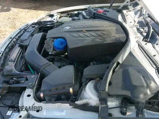 ✅ 2014 BMW 4 Series 435i xDrive • VIN: WBA3R5C57EK188516 • Lot: 43534414. Wystawiony na IAAI z przebiegiem 114 786 mil. Bezpłatny archiwum sprzedaży aukcyjnych z USA i szczegółowy raport historii pojazdu na DreamBid. Zdjęcie 19.