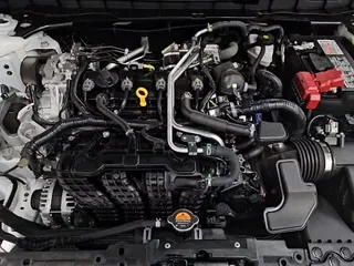 ✅ 2025 Nissan Altima SV • VIN: 1N4BL4DV4SN393963 • Lot: 93300005. Wystawiony na Copart z przebiegiem 11 556 mil. Bezpłatny archiwum sprzedaży aukcyjnych z USA i szczegółowy raport historii pojazdu na DreamBid. Zdjęcie 15.