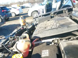 ✅ 2019 Jeep Cherokee Altitude • VIN: 1C4PJMLXXKD437947 • Lot: 43739628. Wystawiony na IAAI z przebiegiem 125 361 mil. Bezpłatny archiwum sprzedaży aukcyjnych z USA i szczegółowy raport historii pojazdu na DreamBid. Zdjęcie 20.