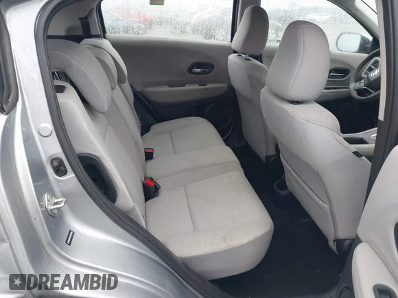 ✅ 2017 Honda HR-V LX • VIN: 3CZRU6H3XHG709808 • Lot: 44518164. Wystawiony na IAAI z przebiegiem 62 820 mil. Bezpłatny archiwum sprzedaży aukcyjnych z USA i szczegółowy raport historii pojazdu na DreamBid. Zdjęcie 8.