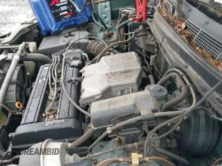 ✅ 1999 Honda CR-V LX • VIN: JHLRD284XXC017107 • Lot: 43339187. Wystawiony na IAAI z przebiegiem 78 483 mil. Bezpłatny archiwum sprzedaży aukcyjnych z USA i szczegółowy raport historii pojazdu na DreamBid. Zdjęcie 12.