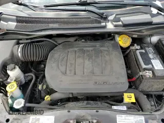 ✅ 2020 Dodge Grand Caravan GT • VIN: 2C4RDGEG5LR199647 • Lot: 71192875. Wystawiony na Copart z przebiegiem 85 893 mil. Bezpłatny archiwum sprzedaży aukcyjnych z USA i szczegółowy raport historii pojazdu na DreamBid. Zdjęcie 17.