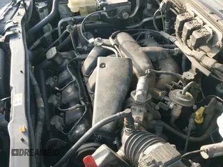 ✅ 2005 Ford Escape XLT • VIN: 1FMYU03115KC10481 • Лот: 43697442. Опубликован ранее на IAAI с пробегом 324 140 миль. Бесплатный доступ к архиву аукционных продаж из США и подробный отчёт об истории автомобиля на DreamBid. Изображение 12.