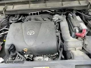 ✅ 2021 Toyota Highlander L • VIN: 5TDZZRAH0MS033959 • Lot: 67364555. Wystawiony na Copart z przebiegiem 125 826 mil. Bezpłatny archiwum sprzedaży aukcyjnych z USA i szczegółowy raport historii pojazdu na DreamBid. Zdjęcie 14.