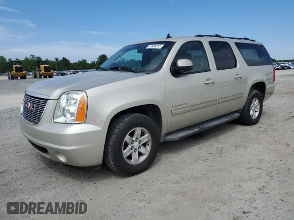 ✅ 2013 GMC Yukon XL SLT • VIN: 1GKS1KE05DR263150 • Лот: 57569215. Опубликован ранее на Copart с пробегом 201 179 миль. Бесплатный доступ к архиву аукционных продаж из США и подробный отчёт об истории автомобиля на DreamBid. Изображение 1.
