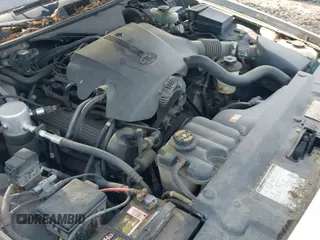 ✅ 2000 Mercury Grand Marquis GS • VIN: 2MEFM74W2YX7FFIJD • Lot: 42654426. Wystawiony na IAAI z przebiegiem 130 558 mil. Bezpłatny archiwum sprzedaży aukcyjnych z USA i szczegółowy raport historii pojazdu na DreamBid. Zdjęcie 13.