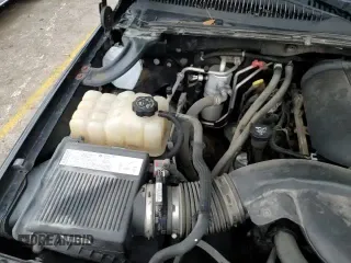 ✅ 2005 Chevrolet Suburban Z71 • VIN: 3GNFK16Z25G258966 • Лот: 85551724. Опубликован ранее на Copart с пробегом 204 159 миль. Бесплатный доступ к архиву аукционных продаж из США и подробный отчёт об истории автомобиля на DreamBid. Изображение 14.