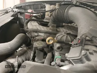 ✅ 2016 Nissan Titan SL • VIN: 1N6BA1F4XGN517435 • Lot: 41397502. Wystawiony na IAAI z przebiegiem 98 455 mil. Bezpłatny archiwum sprzedaży aukcyjnych z USA i szczegółowy raport historii pojazdu na DreamBid. Zdjęcie 18.