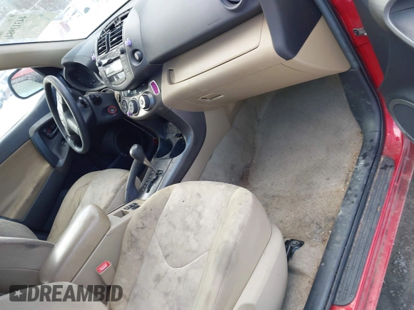 ✅ 2009 Toyota RAV4 • VIN: 2T3BF33VX9W004906 • Lot: 44313984. Wystawiony na IAAI z przebiegiem 243 690 mil. Bezpłatny archiwum sprzedaży aukcyjnych z USA i szczegółowy raport historii pojazdu na DreamBid. Zdjęcie 5.