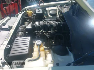 ✅ 2005 Chrysler 300 C • VIN: 2C3JA63H25H576637 • Lot: 43500412. Wystawiony na IAAI z przebiegiem 62 906 mil. Bezpłatny archiwum sprzedaży aukcyjnych z USA i szczegółowy raport historii pojazdu na DreamBid. Zdjęcie 19.