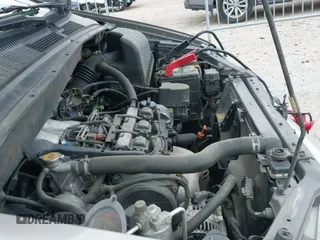 ✅ 1999 Toyota Sienna LE • VIN: 4T3ZF13C6XU103866 • Lot: 43075273. Wystawiony na IAAI z przebiegiem 271 107 mil. Bezpłatny archiwum sprzedaży aukcyjnych z USA i szczegółowy raport historii pojazdu na DreamBid. Zdjęcie 13.