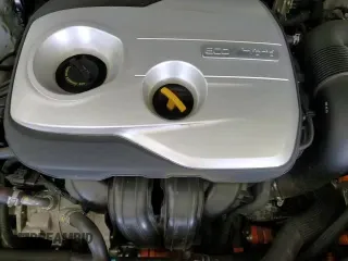 ✅ 2017 Kia Optima • VIN: KNAGT4LE6H5019197 • Lot: 61450035. Wystawiony na Copart z przebiegiem 121 825 mil. Bezpłatny archiwum sprzedaży aukcyjnych z USA i szczegółowy raport historii pojazdu na DreamBid. Zdjęcie 13.