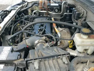 ✅ 2005 Mazda Tribute i • VIN: 4F2YZ02Z95KM63156 • Лот: 42876982. Опубликован ранее на IAAI с пробегом 172 369 миль. Бесплатный доступ к архиву аукционных продаж из США и подробный отчёт об истории автомобиля на DreamBid. Изображение 12.