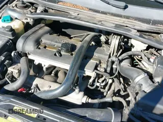 ✅ 2006 Volvo S60 2.5L Turbo • VIN: YV1RS592X62543608 • Lot: 43493308. Wystawiony na IAAI z przebiegiem 185 918 mil. Bezpłatny archiwum sprzedaży aukcyjnych z USA i szczegółowy raport historii pojazdu na DreamBid. Zdjęcie 19.