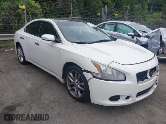 ✅ 2011 Nissan Maxima SV • VIN: 1N4AA5AP7BC834526 • Lot: 45075690. Wystawiony na IAAI z przebiegiem 156 760 mil. Bezpłatny archiwum sprzedaży aukcyjnych z USA i szczegółowy raport historii pojazdu na DreamBid. Zdjęcie 1.