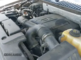 ✅ 2016 Lincoln Navigator Select • VIN: 5LMJJ2HT0GEL11817 • Лот: 42931893. Опубликован ранее на IAAI с пробегом 175 915 миль. Бесплатный доступ к архиву аукционных продаж из США и подробный отчёт об истории автомобиля на DreamBid. Изображение 19.