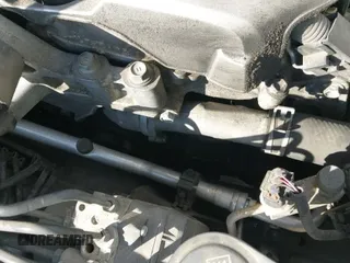 ✅ 2015 Lexus ES 330 • VIN: JTHBK1GG0F2209004 • Lot: 43477976. Listed on IAAI with 163,399 mi. Free auction sales archive from the USA and detailed vehicle history report at DreamBid. Image 19.