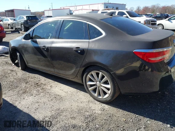 ✅ 2015 Buick Verano • VIN: 1G4PP5SK0F4150662 • Лот: 43661530. Опубліковано раніше на IAAI з пробігом 57 249 миль. Безкоштовний доступ до архіву аукціонних продажів зі США та докладний звіт про історію автомобіля на DreamBid. Зображення 3.