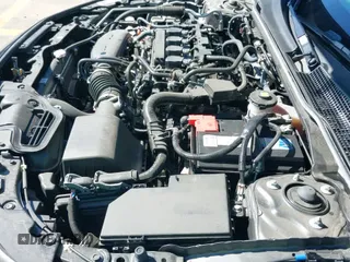 ✅ 2024 Honda Civic EX-L • VIN: 19XFL1H71RE003647 • Lot: 42779718. Wystawiony na IAAI z przebiegiem 10 552 mil. Bezpłatny archiwum sprzedaży aukcyjnych z USA i szczegółowy raport historii pojazdu na DreamBid. Zdjęcie 19.