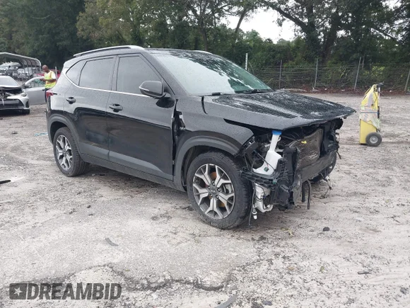 ✅ 2021 Kia Seltos EX • VIN: KNDERCAA3M7121378 • Лот: 43053578. Опубликован ранее на IAAI с пробегом 90 690 миль. Бесплатный доступ к архиву аукционных продаж из США и подробный отчёт об истории автомобиля на DreamBid. Изображение 1.