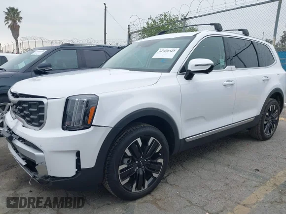 ✅ 2025 Kia Telluride SX • VIN: 5XYP54GC0SG591127 • Lot: 41889547. Wystawiony na IAAI z przebiegiem 3 238 mil. Bezpłatny archiwum sprzedaży aukcyjnych z USA i szczegółowy raport historii pojazdu na DreamBid. Zdjęcie 2.