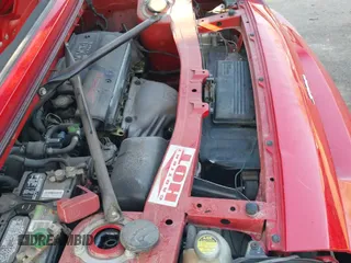 ✅ 2002 Toyota MR2 • VIN: JTDFR320520044254 • Лот: 41017194. Опубликован ранее на IAAI с пробегом 102 288 миль. Бесплатный доступ к архиву аукционных продаж из США и подробный отчёт об истории автомобиля на DreamBid. Изображение 18.