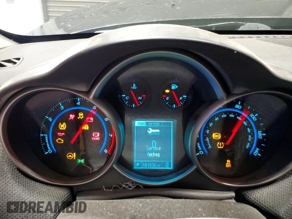 ✅ 2015 Chevrolet Cruze LT • VIN: 1G1PC5SB5F7115882 • Lot: 50357146. Wystawiony na Copart z przebiegiem 101 836 mil. Bezpłatny archiwum sprzedaży aukcyjnych z USA i szczegółowy raport historii pojazdu na DreamBid. Zdjęcie 9.