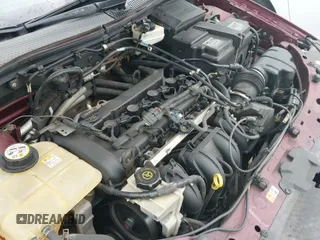 ✅ 2007 Ford Focus S • VIN: 1FAHP31N47W210835 • Lot: 42616838. Listed on IAAI with 103,886 mi. Free auction sales archive from the USA and detailed vehicle history report at DreamBid. Image 23.