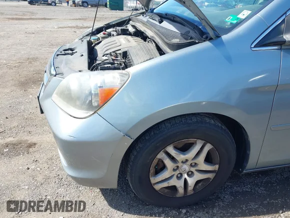 ✅ 2005 Honda Odyssey EX-L • VIN: 5FNRL387X5B120298 • Лот: 45250264. Опубліковано раніше на IAAI з пробігом 173 444 миль. Безкоштовний доступ до архіву аукціонних продажів зі США та докладний звіт про історію автомобіля на DreamBid. Зображення 6.