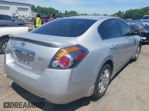 ✅ 2012 Nissan Altima S • VIN: 1N4AL2AP2CN528185 • Lot: 44966841. Wystawiony na IAAI z przebiegiem 157 298 mil. Bezpłatny archiwum sprzedaży aukcyjnych z USA i szczegółowy raport historii pojazdu na DreamBid. Zdjęcie 4.