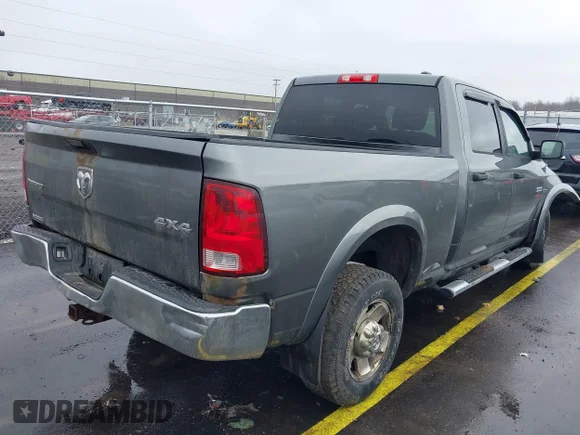 ✅ 2012 Ram 2500 SLT • VIN: 3C6TD5DT8CG228693 • Лот: 44525698. Опубліковано раніше на IAAI з пробігом 143 403 миль. Безкоштовний доступ до архіву аукціонних продажів зі США та докладний звіт про історію автомобіля на DreamBid. Зображення 4.