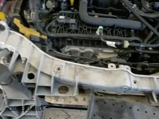 ✅ 2019 Ford Escape SEL • VIN: 1FMCU0HD0KUB94500 • Lot: 87265185. Listed on Copart with 114,996 mi. Free auction sales archive from the USA and detailed vehicle history report at DreamBid. Image 17.