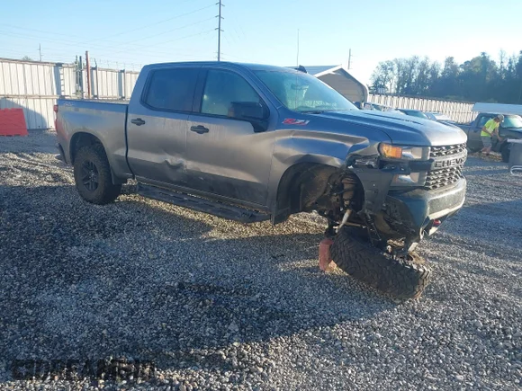 ✅ 2022 Chevrolet Silverado 1500 Custom Trail Boss • VIN: 3GCPYCEL7NG109263 • Lot: 43468055. Wystawiony na IAAI z przebiegiem 91 705 mil. Bezpłatny archiwum sprzedaży aukcyjnych z USA i szczegółowy raport historii pojazdu na DreamBid. Zdjęcie 1.