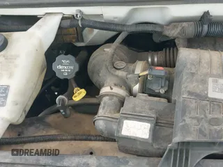 ✅ 2017 GMC Savana Cargo • VIN: 1GTW7BFF7H1139562 • Лот: 42932588. Опубликован ранее на IAAI с пробегом 270 124 миль. Бесплатный доступ к архиву аукционных продаж из США и подробный отчёт об истории автомобиля на DreamBid. Изображение 19.