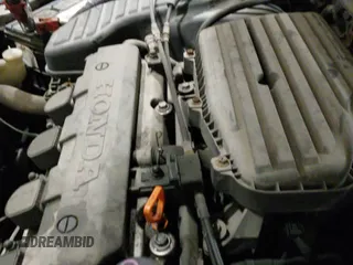 ✅ 2005 Honda Civic LX • VIN: JHMES16575S003884 • Lot: 43814445. Listed on IAAI with 174,350 mi. Free auction sales archive from the USA and detailed vehicle history report at DreamBid. Image 17.