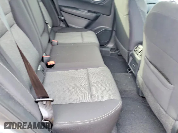 ✅ 2025 Nissan Rogue SV • VIN: 5N1BT3BB4SC800572 • Lot: 78977335. Wystawiony na Copart z przebiegiem 15 299 mil. Bezpłatny archiwum sprzedaży aukcyjnych z USA i szczegółowy raport historii pojazdu na DreamBid. Zdjęcie 11.