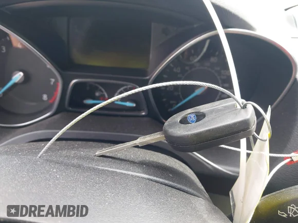 ✅ 2018 Ford Escape SEL • VIN: 1FMCU9HD9JUB54113 • Лот: 44595036. Опубликован ранее на IAAI с пробегом 116 904 миль. Бесплатный доступ к архиву аукционных продаж из США и подробный отчёт об истории автомобиля на DreamBid. Изображение 11.