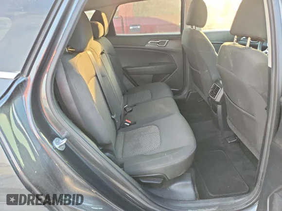 ✅ 2023 Kia Sportage LX • VIN: KNDPUCAF2P7090535 • Lot: 73080845. Wystawiony na Copart z przebiegiem 70 156 mil. Bezpłatny archiwum sprzedaży aukcyjnych z USA i szczegółowy raport historii pojazdu na DreamBid. Zdjęcie 10.