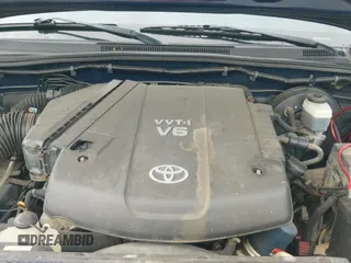 ✅ 2006 Toyota Tacoma • VIN: 5TELU42N76Z224070 • Lot: 42990647. Listed on IAAI with 246,134 mi. Free auction sales archive from the USA and detailed vehicle history report at DreamBid. Image 19.