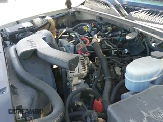 ✅ 2005 GMC Yukon SLE • VIN: 1GKEC13V85R111722 • Лот: 41390424. Опубликован ранее на IAAI с пробегом 189 998 миль. Бесплатный доступ к архиву аукционных продаж из США и подробный отчёт об истории автомобиля на DreamBid. Изображение 12.