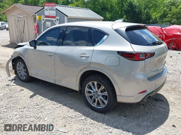 ✅ 2024 Mazda CX-5 S Premium • VIN: JM3KFBDM4R0378844 • Lot: 45283759. Wystawiony na IAAI z przebiegiem 30 660 mil. Bezpłatny archiwum sprzedaży aukcyjnych z USA i szczegółowy raport historii pojazdu na DreamBid. Zdjęcie 3.