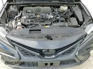 ✅ 2022 Toyota Camry Hybrid SE • VIN: 4T1G31AK5NU596956 • Lot: 82181995. Wystawiony na Copart z przebiegiem 30 117 mil. Bezpłatny archiwum sprzedaży aukcyjnych z USA i szczegółowy raport historii pojazdu na DreamBid. Zdjęcie 16.