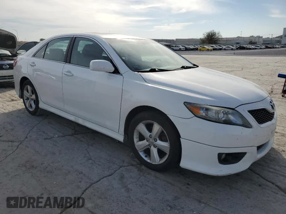 ✅ 2011 Toyota Camry LE • VIN: 4T1BF3EK5BU687633 • Lot: 78252904. Wystawiony na Copart z przebiegiem 141 947 mil. Bezpłatny archiwum sprzedaży aukcyjnych z USA i szczegółowy raport historii pojazdu na DreamBid. Zdjęcie 4.