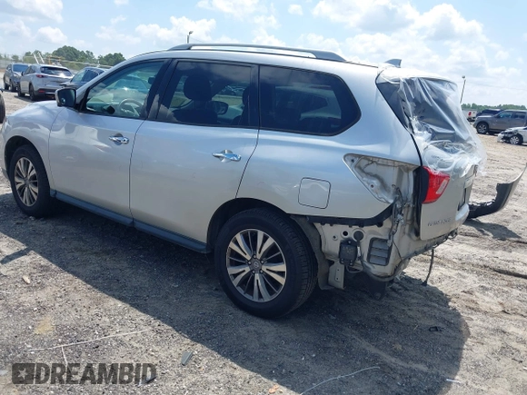 ✅ 2019 Nissan Pathfinder S • VIN: 5N1DR2MM0KC626547 • Lot: 42450141. Wystawiony na IAAI z przebiegiem 97 717 mil. Bezpłatny archiwum sprzedaży aukcyjnych z USA i szczegółowy raport historii pojazdu na DreamBid. Zdjęcie 3.