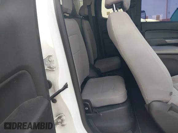 ✅ 2020 Chevrolet Colorado 2WD LT • VIN: 1GCHSCEN1L1196306 • Lot: 45256964. Listed on IAAI with 123,441 mi. Free auction sales archive from the USA and detailed vehicle history report at DreamBid. Image 8.