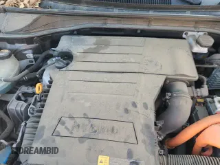 ✅ 2018 Kia Niro EX • VIN: KNDCC3LC1J5145662 • Lot: 93435595. Wystawiony na Copart z przebiegiem 34 994 mil. Bezpłatny archiwum sprzedaży aukcyjnych z USA i szczegółowy raport historii pojazdu na DreamBid. Zdjęcie 17.