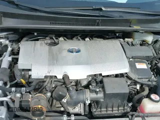 ✅ 2017 Toyota Prius Plus • VIN: JTDKARFP0H3064516 • Lot: 41730766. Wystawiony na IAAI z przebiegiem 66 192 mil. Bezpłatny archiwum sprzedaży aukcyjnych z USA i szczegółowy raport historii pojazdu na DreamBid. Zdjęcie 20.