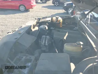 ✅ 2001 Chevrolet Silverado 2500HD LS • VIN: 1GCHK29G61E281556 • Lot: 42953227. Wystawiony na IAAI z przebiegiem 272 150 mil. Bezpłatny archiwum sprzedaży aukcyjnych z USA i szczegółowy raport historii pojazdu na DreamBid. Zdjęcie 20.