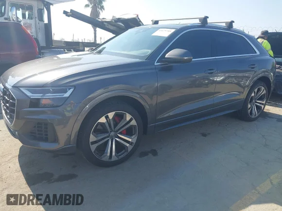 ✅ 2019 Audi Q8 Premium Plus • VIN: WA1BVAF1XKD038227 • Лот: 45079705. Опубліковано раніше на IAAI з пробігом 54 071 миль. Безкоштовний доступ до архіву аукціонних продажів зі США та докладний звіт про історію автомобіля на DreamBid. Зображення 2.